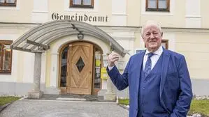 Die Finanzverwalterin will zurück ins Gemeindeamt, Bürgermeister Gerhard Oleschko möchte das verhindern