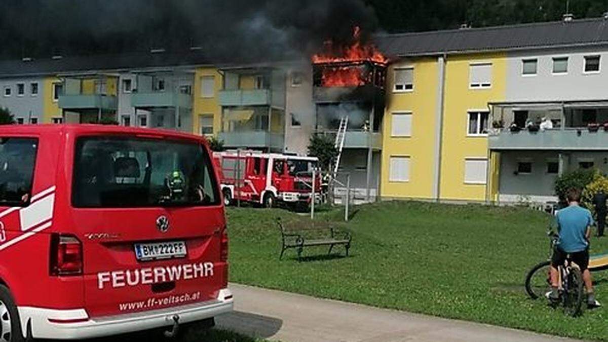 Das Öl löste einen Großbrand in der Wohnung aus