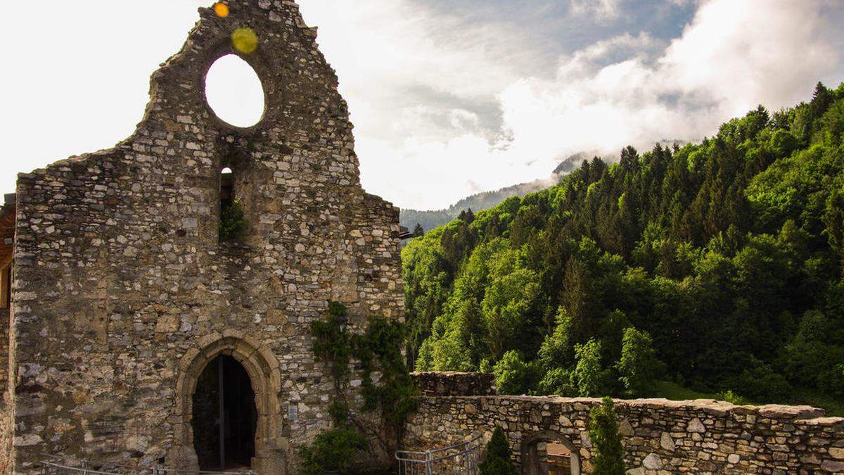 Die Klosterruine Arnoldstein