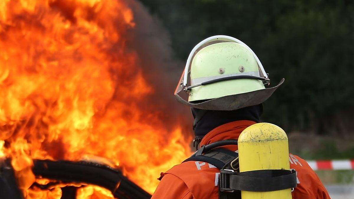 Die Feuerwehr Madstein-Stadlhof löschte den Bürobrand in Traboch (Sujetbild)