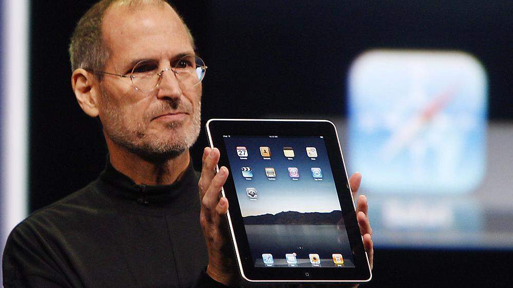Steve Jobs bei der Präsentation des ersten iPad