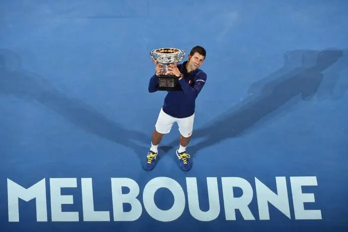Novak Djokovic sicherte sich zum zehnten Mal die Australian Open. Die Grand-Slam-Titel in Paris und New York sollten später noch folgen