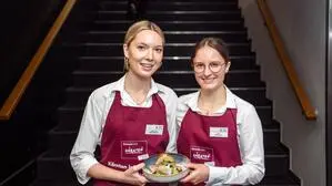 Katharina Unterweger und Anna Virgolini (von links) gewannen die landesweite Frühstücks-Challenge