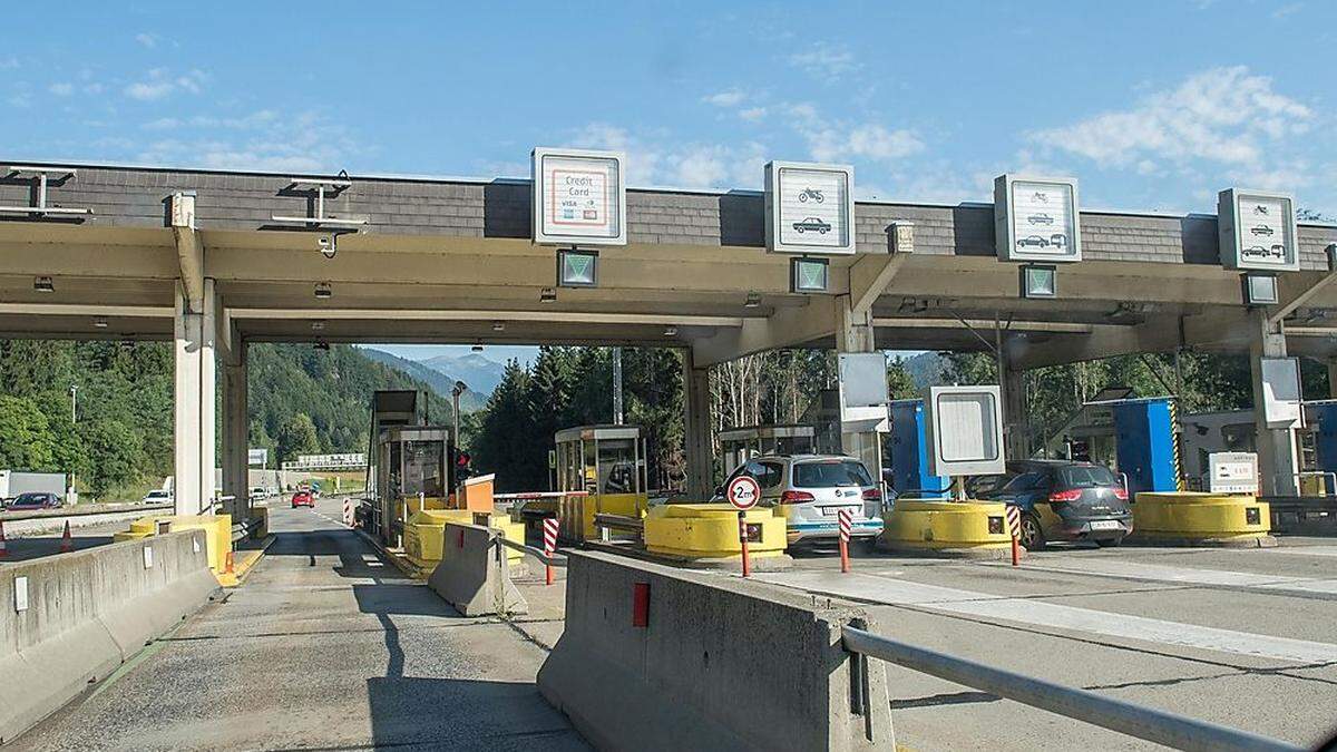 Die Durchfahrt an der Mautstelle St. Michael soll durch den Umbau flüssiger werden