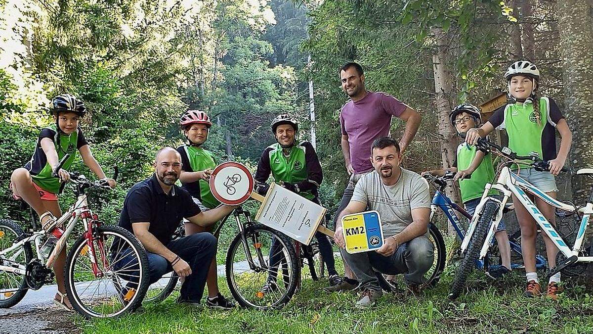 ÖAV Sportjugend, Josef Zoppoth, Walter Zojer und Christoph Zebedin bei der Wiedereröffnung	 