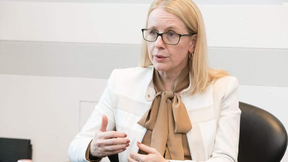 Wirtschaftsministerin Margarete Schramböck