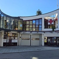In der Bezirksstelle des Roten Kreuzes Osttirol kam es zu Fehlverhalten gegenüber einer jungen Frau