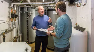 Hendrikus Frederiks hat sich bei der Heizung von der Kelag beraten lassen