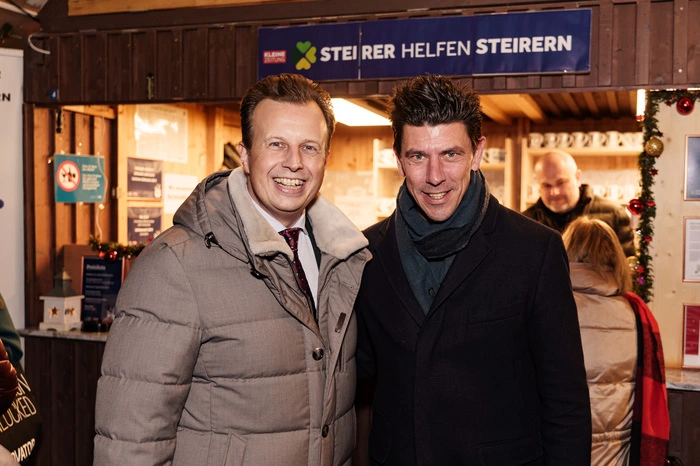 LR Dr. Kornhäusl (li) mit „Steirer helfen Steirern“-Präsident Andreas Prückler
