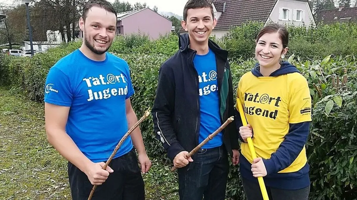 Die jungen Damen und Herren griffen zum Werkzeug