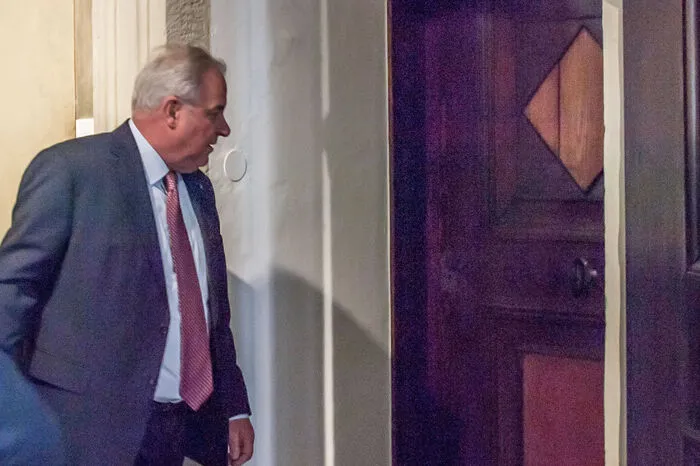 Die bisherige ÖVP-Klubobfrau Barbara Eibinger-Miedl folgt ihm als Landesrätin im Wirtschaftsressort.