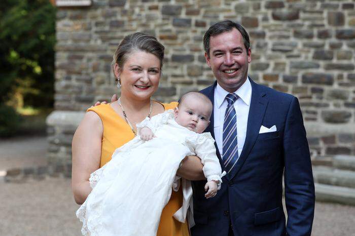 Stephanie de Lannoy und Erbherzog Guillaume von Luxemburg bei der Taufe ihres Sohnes