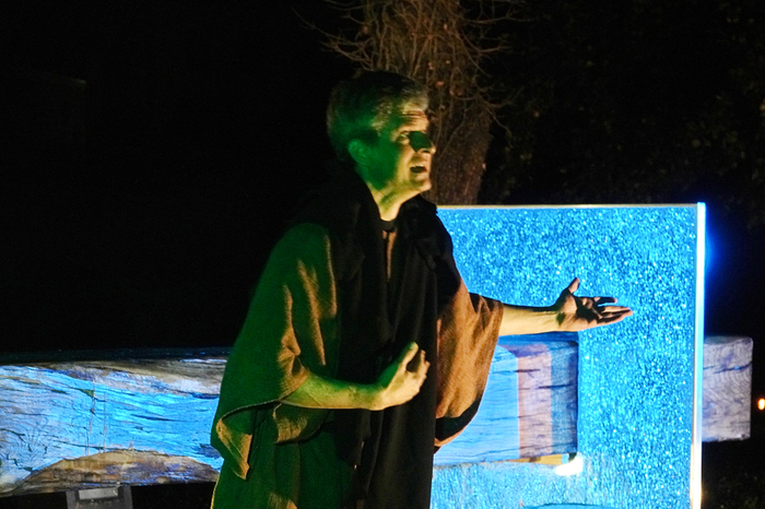 1. Station: "Judas - Alles in Schwebe" mit Alfred Jokesch.