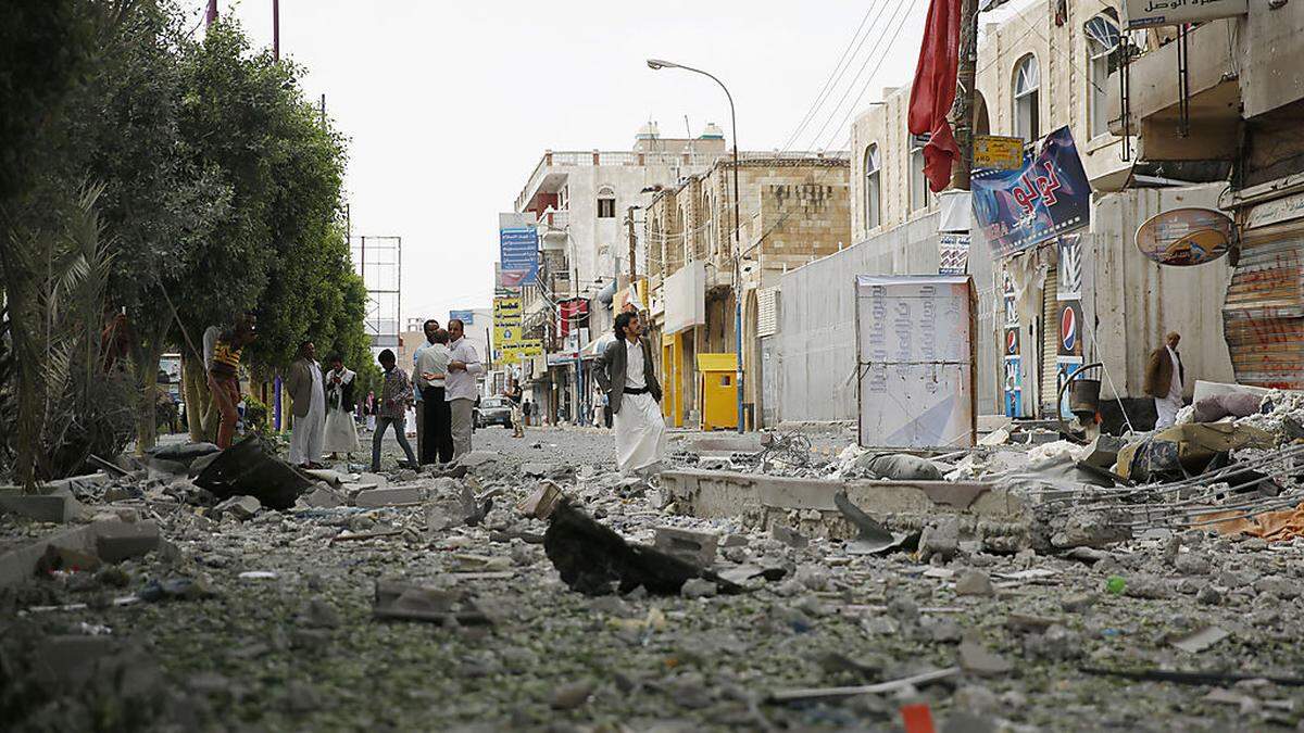 Straße in Sanaa (Samstag)