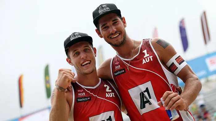 Moritz Pristauz-Telsnigg (links) mit Beach-Partner Martin Ermacora