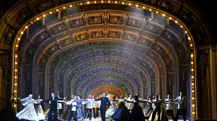 „Kiss me, Kate“ von Cole Porter: Die Musicalproduktion des Pariser Théâtre du Châtelet soll auch in Graz begeistern