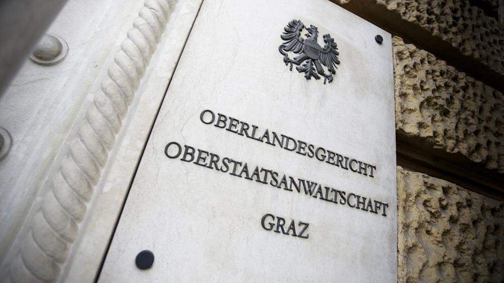 Das Oberlandesgericht Graz gab der Beschwerde des Anwalts statt