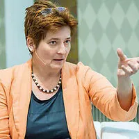 „Dieses System gehört gestrichen“: Sigrid Stagl über die Pendlerpauschale