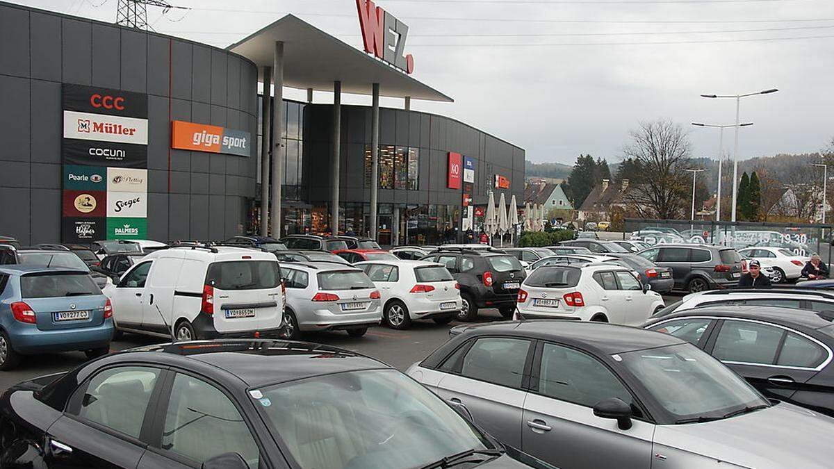 Beim Weststeirischen Einkaufszentrum (WEZ) in Bärnbach wird die Öffnungszeit um eine halbe Stunde verkürzt