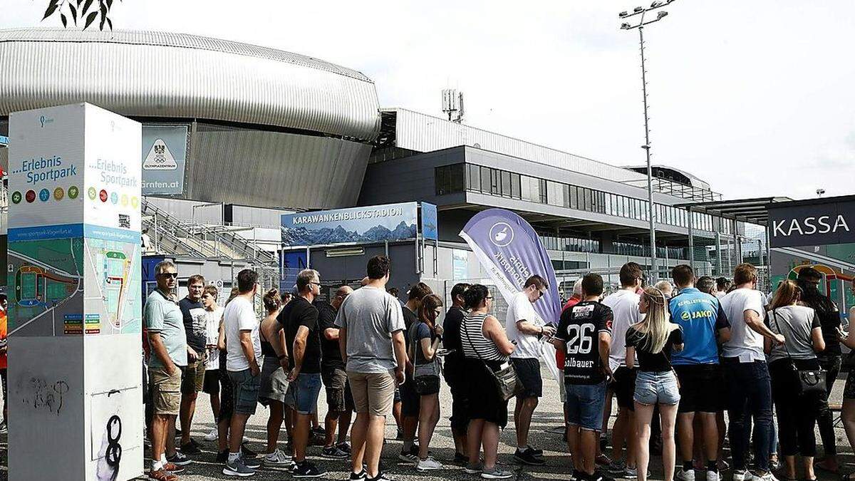 Mehr als 30.000 Zuschauer werden am Sonntag im Wörthersee Stadion erwartet