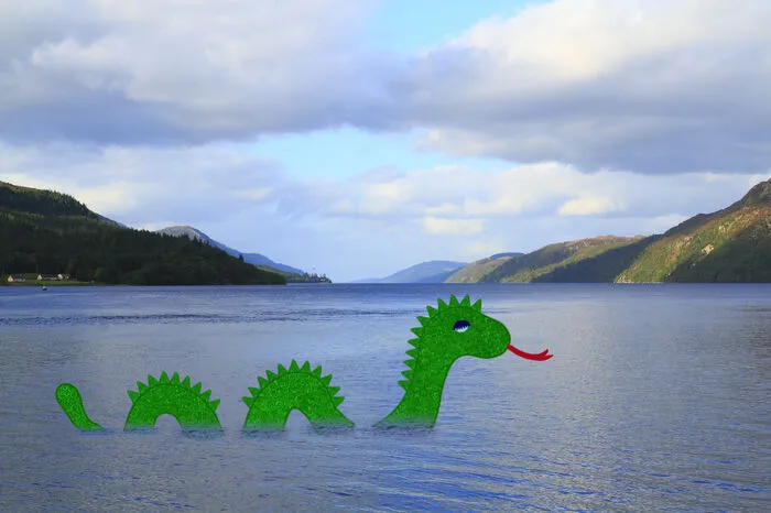 Egal, ob der Glaube an den Mythos vorhanden ist oder nicht – eine Tour auf dem Loch Ness ist ein beeindruckendes Naturerlebnis. Wer dagegen gerne mit dem Kanu unterwegs ist, sollte sich eine Fahrt auf dem Caledonian Canal nicht entgehen lassen. Buchbar unter: www.boots-n-paddles.co.uk; greatglen-canoehire.co.uk