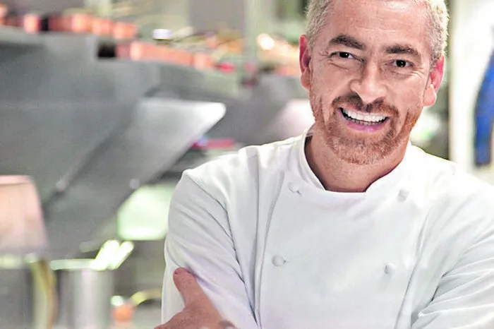 Einer der besten Köche weltweit ist im Restaurant Dom in São Pauolo zu finden. Alex Atala (Foto) rührt kräftig am Bewusstsein für brasilianische Küche. Mit regionalen Produzenten betreibt er eine Reihe nachhaltiger Projekte (domrestaurante.com.br).
