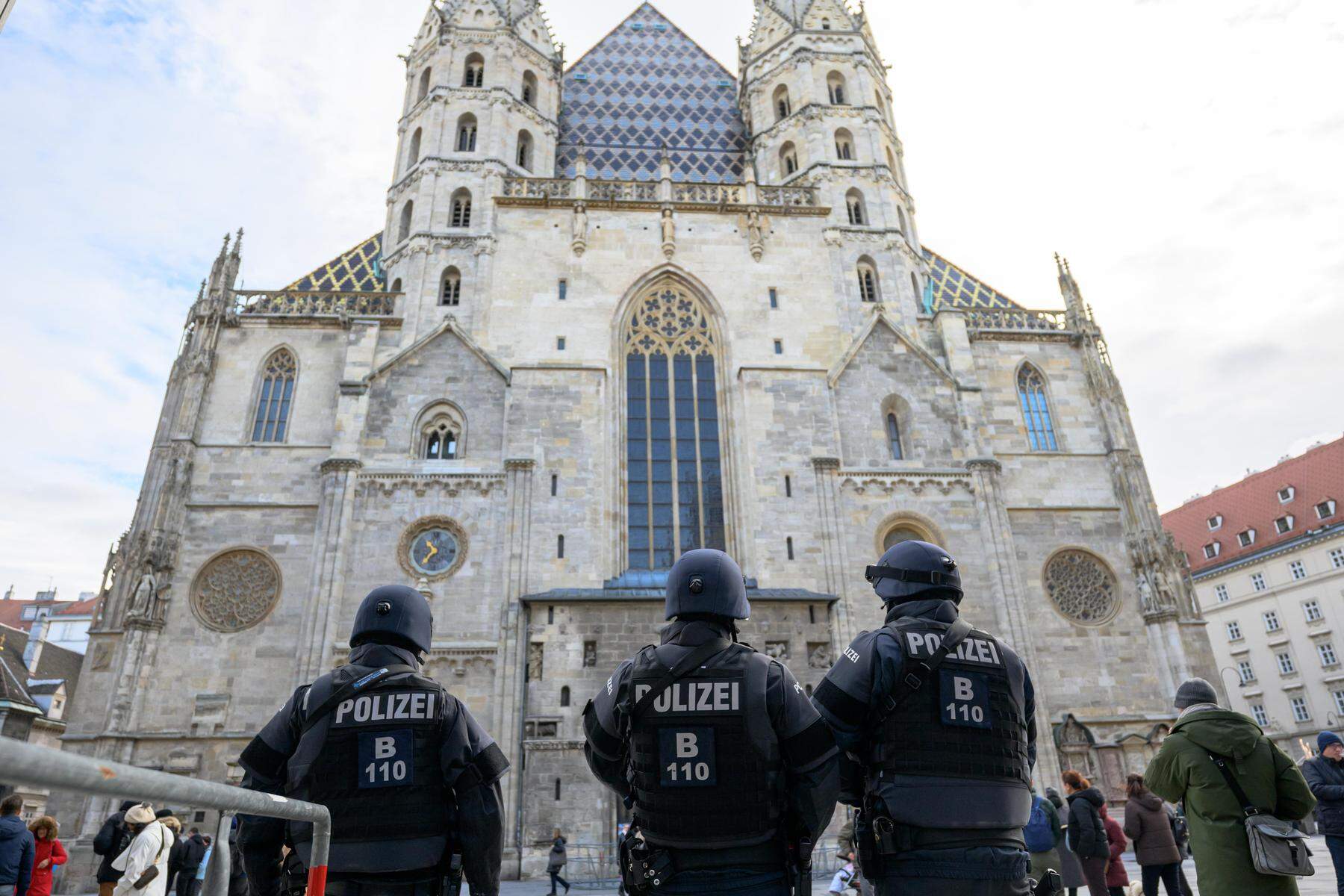 Terrorangst in Europa: Stephansdom steht zu Ostern wieder unter Polizeischutz