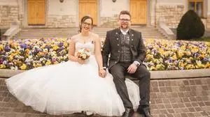 Die Klagenfurterin Nina Gräfling, die eine Zahnarztpraxis im Lavanttal hat, und der Ex-„Stockhiatla“ Manuel Strutz aus Lavamünd haben am 1. April "Ja" gesagt