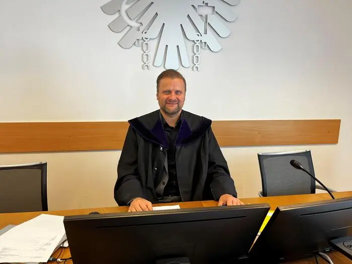 Strafrichter Roman Weiß führt bei dem Mordprozess den Vorsitz des Geschworenensenats
