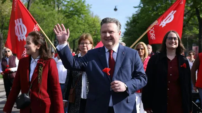 Traditionell begehen die Sozialdemokraten den Tag der Arbeit mit großen Aufmärschen. Im Bild: Wiens Bürgermeister Ludwig in Wien