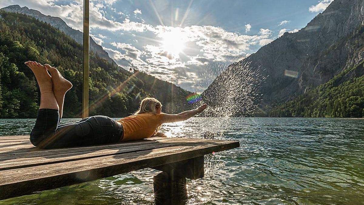 Es bleibt sommerlich, wie hier am Leopoldsteinersee | Es bleibt sommerlich, wie hier am Leopoldsteinersee