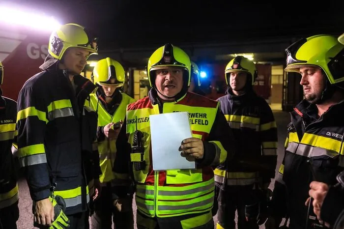 Angenommen wurde, dass das Klimagas „RA134“ ausgetreten ist.