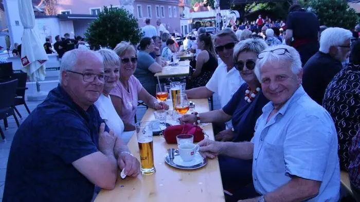 Wie bereits in den vergangenen Jahren, so ist auch heuer wieder der Köflacher Musiksommer am Rathausplatz ein Anziehungspunkt für Musik-Fans aus nah und fern.