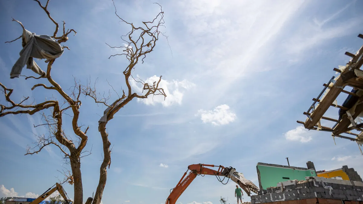 2012 zog ein Tornado in Tschechien, nahe der Grenze zu Österreich, eine Spur der Verwüstung
