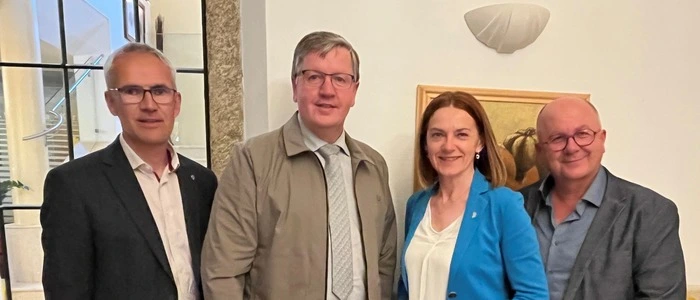 Manfred Kohlfürst (Obmann Branchenverband für Obst und Gemüse), Andreas Steinegger (Präsident der Landwirtschaftskammer Steiermark), Agrarlandesrätin Simone Schmiedtbauer und Fritz Rauer (Obmann Landesverband Gemüsebauern)