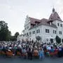 Die Sommerserenade findet traditionell unter freiem Himmel statt