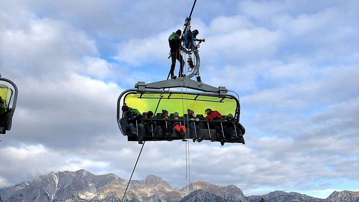 Bergeübung bei der neuen Lärchkogelbahn (Planai)