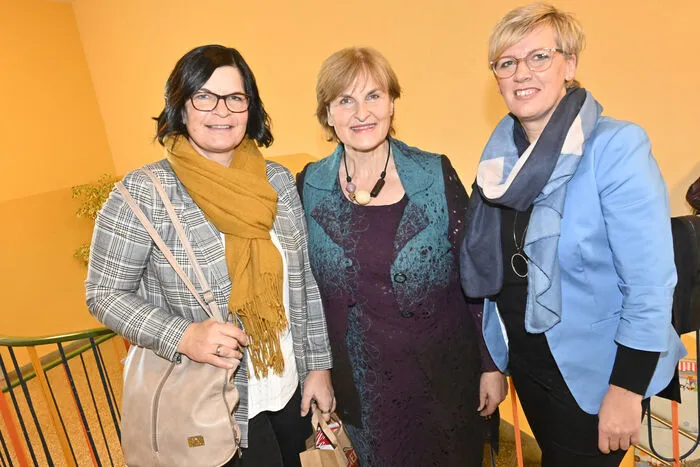 Lendorfs Bürgermeisterin Marika Lagger-Pöllinger, Eva Altenmarkter-Fritzer und Martina Wirnsberger.