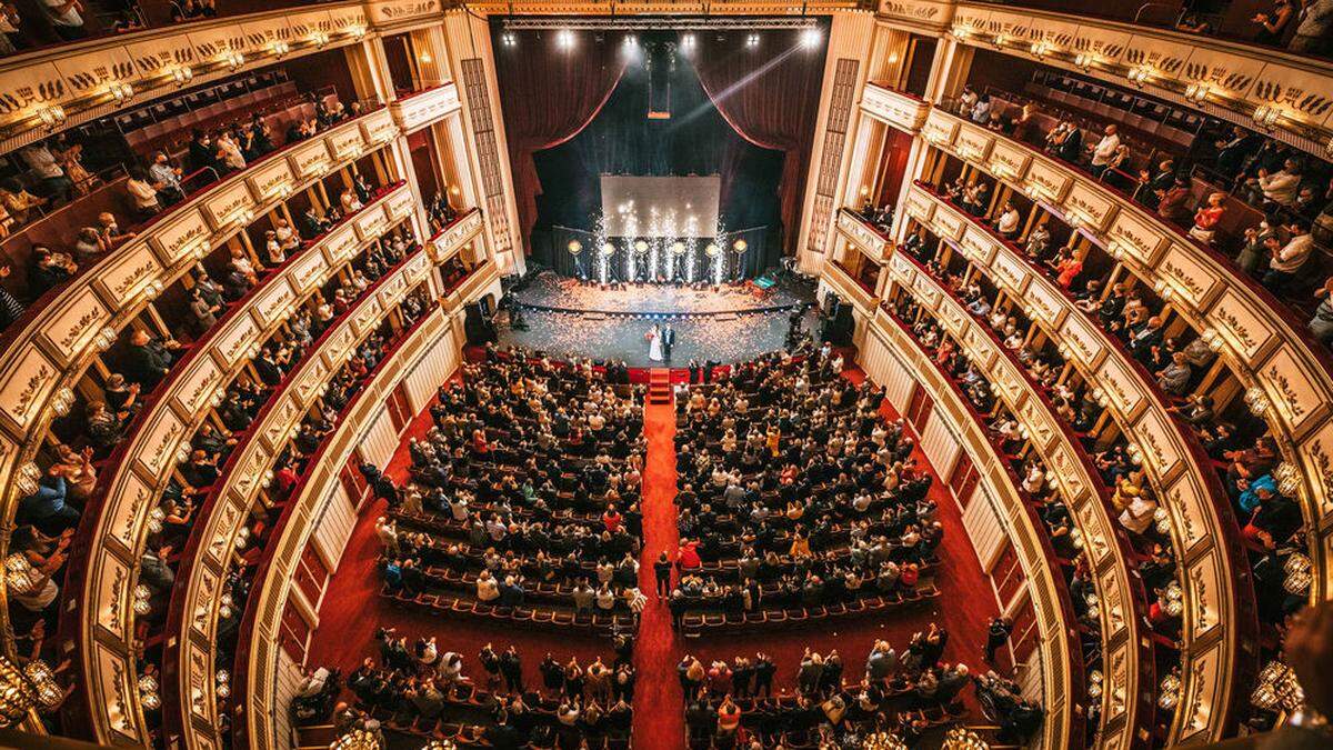 Heimische Bühnen wie die Staatsoper sollen wieder ohne Kapazitätsbeschränkungen bespielt werden können