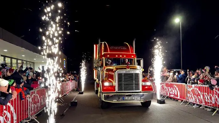 Der Coca-Cola Truck macht Tour in ganz Österreich.