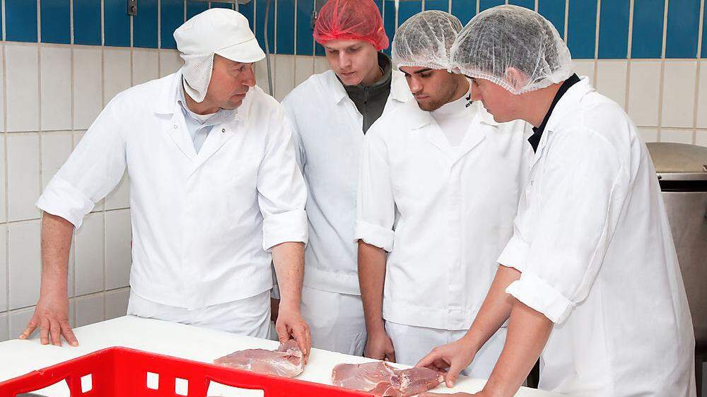 An den Ausbildungsstandorten der Marcher Gruppe stehen Fleischverarbeitung und Lebensmitteltechnik im Mittelpunkt