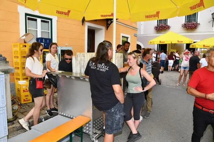 Die Murauer Vereine und Gastwirte sorgten für kulinarische Genüsse, die das Fest abrundeten. Ein besonderes Highlight war der „Radio Steiermark – Heimatsommer“ am Hauptplatz mit Thomas Seidl.