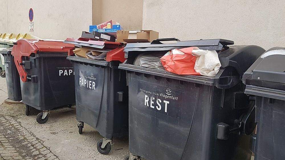 Die Mülltonnen quellen über. Mehr als 32.000 Tonnen Hausmüll entstand 2020 in Klagenfurt und den 19 Umland-Gemeinden