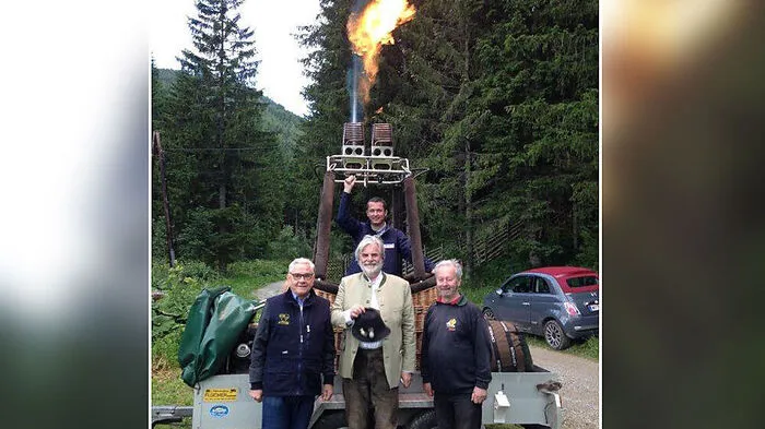 Zum 70er hob Simonischek ab