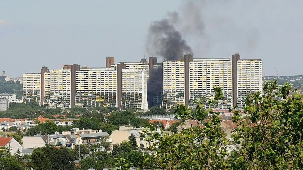 Lkw-Brand nahe des Wohnparks Alt Erlaa