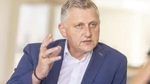 Reinhold Binder | Reinhold Binder, Chef der Produktionsgewerkschaft