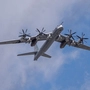 Ein russisches Bombenflugzeug des Typs Tu-95