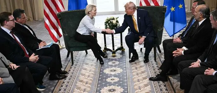US-Präsident Donald Trump und Ursula von der Leyen, Präsidentin der Europäischen Kommission,  beim Meeting in Turnberry, Schottland