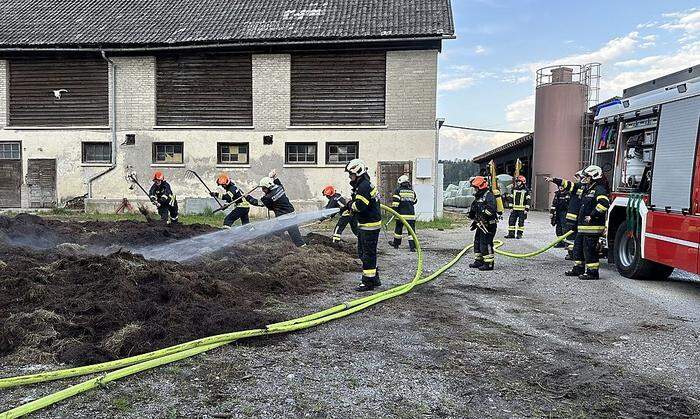Vier Feuerwehren im Einsatz am Bauernhof