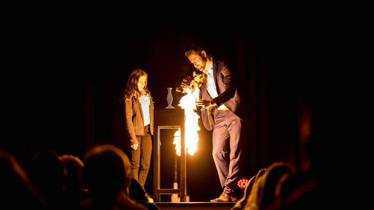 Ab 27. Oktober verzaubert Christoph Kulmer bei seiner „Pure Magic“-Tour